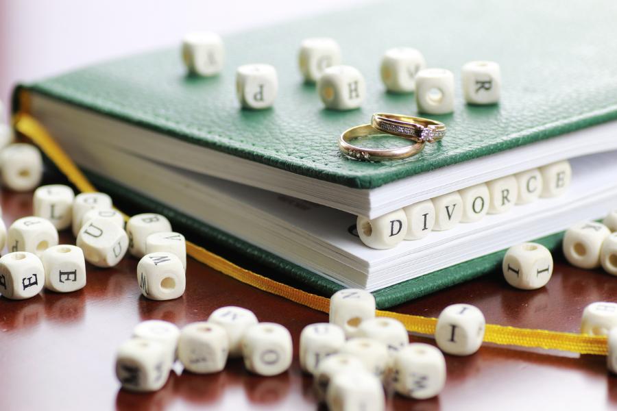 dissolution of marriage attorney
